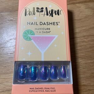 Red Aspen Nail Dashes - Holographic Blue Press-On Nails